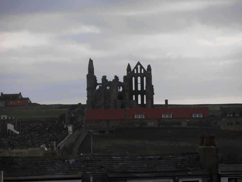 Hotel The Europa Whitby Esterno foto